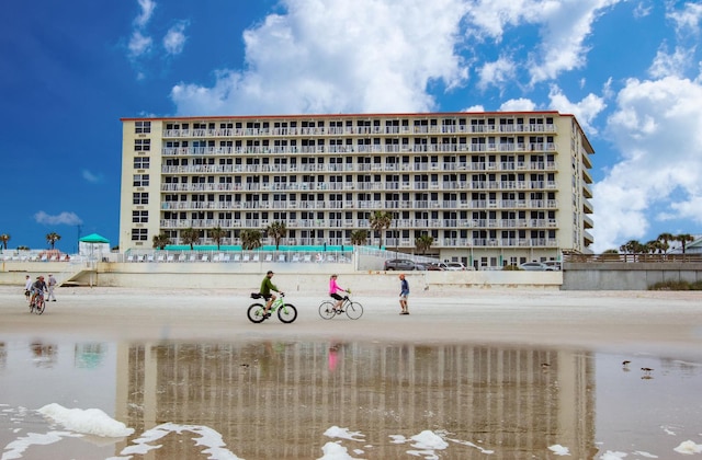 Gallery - Harbour Beach Oceanfront Resort