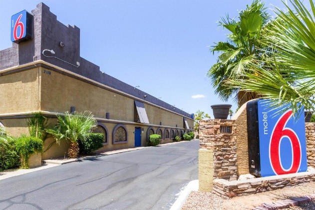 Gallery - Motel 6 Glendale Az
