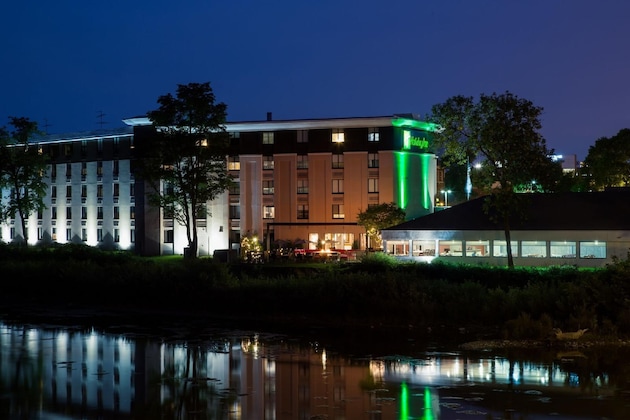 Gallery - Holiday Inn Milwaukee Riverfront By Ihg
