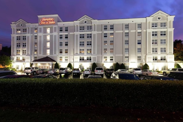 Gallery - Hampton Inn & Suites Raleigh Cary I 40