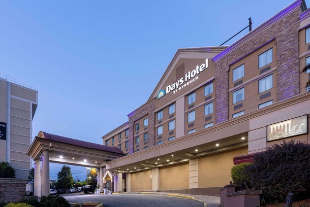 Gallery - Days Hotel By Wyndham North Bergen  Nyc Area
