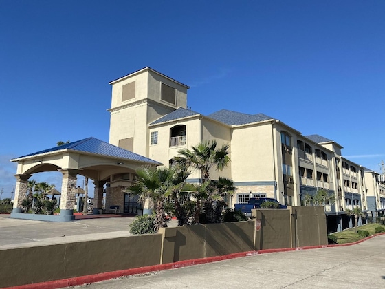 Gallery - Galveston Beach Hotel