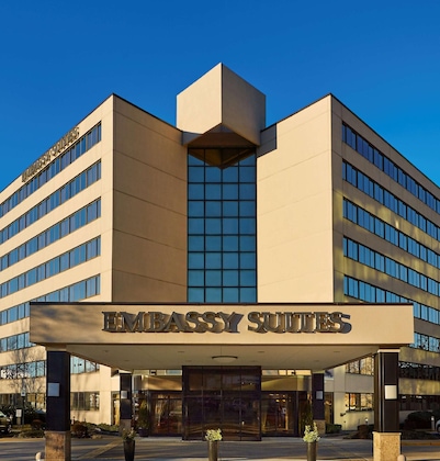 Gallery - Embassy Suites Tysons Corner