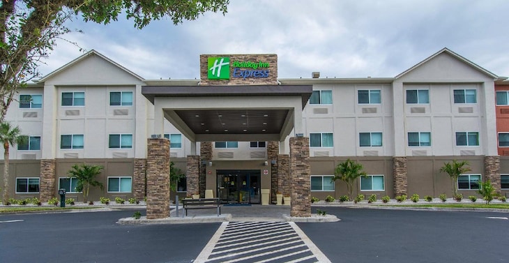 Gallery - Holiday Inn Express Naples South I-75, An Ihg Hotel