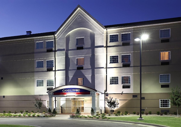 Gallery - Suburban Studios Fort Smith