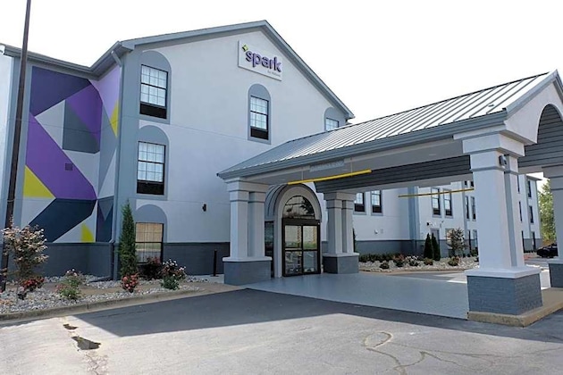 Gallery - Spark By Hilton North Little Rock