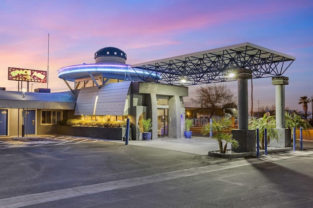 Gallery - Best Western Space Age Lodge