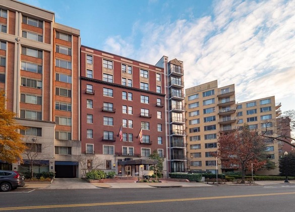 Gallery - West End Washington Dc, Tapestry Collection By Hilton