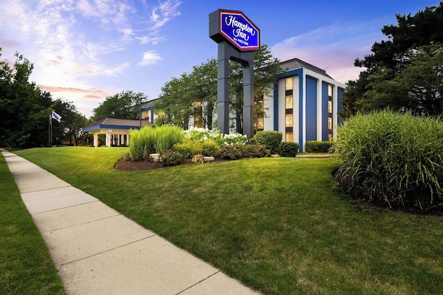 Gallery - Hampton Inn Chicago Naperville