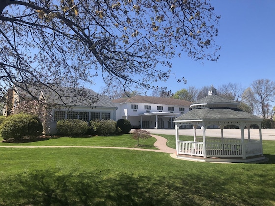 Gallery - Best Western Plus The Inn At Hampton