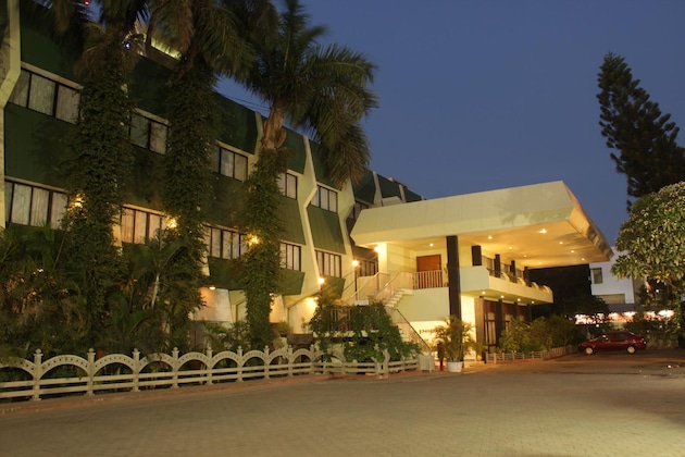 Gallery - Hotel Parisutham