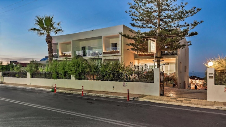 Gallery - Sunset Beach Hotel
