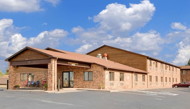 Gallery - Super 8 By Wyndham Ashland