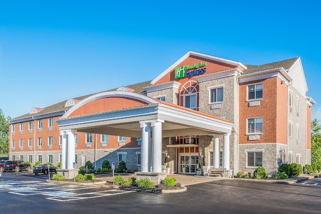 Gallery - Holiday Inn Express Hotel & Suites Gananoque By Ihg