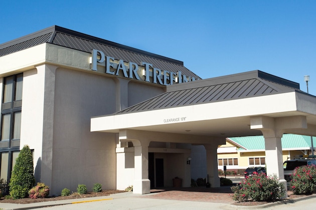 Gallery - Pear Tree Inn Cape Girardeau West