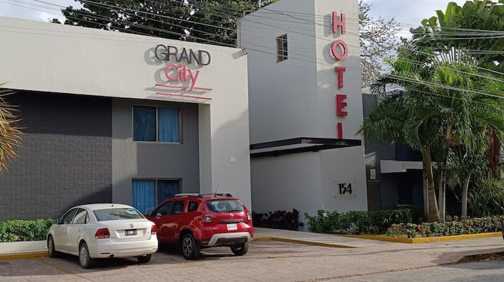 Gallery - Grand City Hotel - Near Market 28