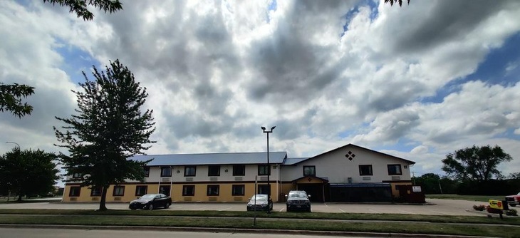 Gallery - Super 8 By Wyndham Champaign