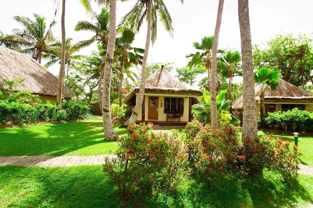 Gallery - Outrigger Fiji Beach Resort