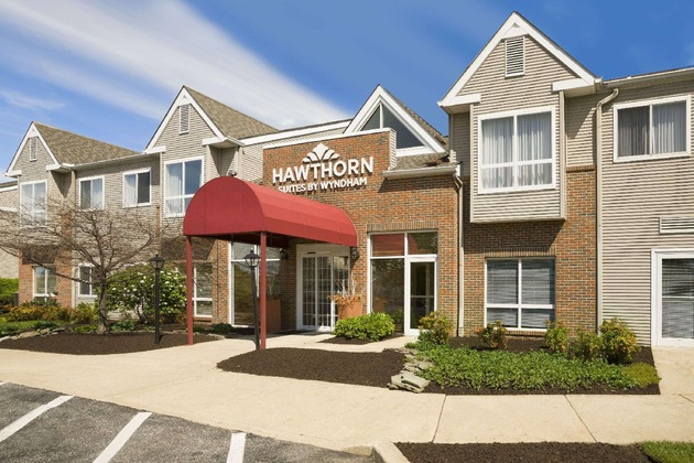 Gallery - Philadelphia Suites Extended Stay Hotel