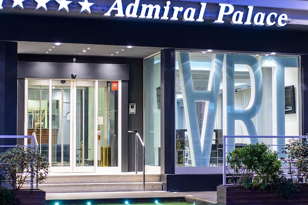 Gallery - Admiral Art Hotel