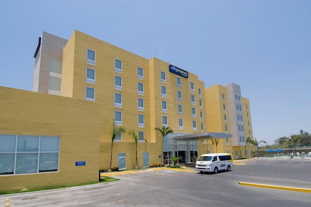 Gallery - City Express By Marriott Lazaro Cardenas