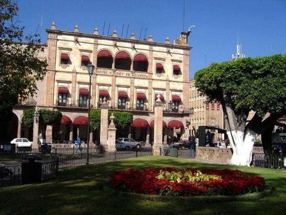 Gallery - Virrey De Mendoza
