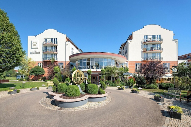 Gallery - The Monarch Hotel