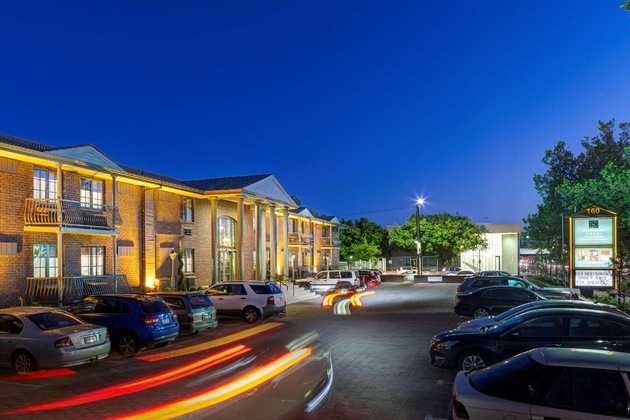 Gallery - Adelaide Inn