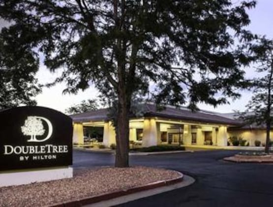 Gallery - Doubletree Colorado Springs World Arena