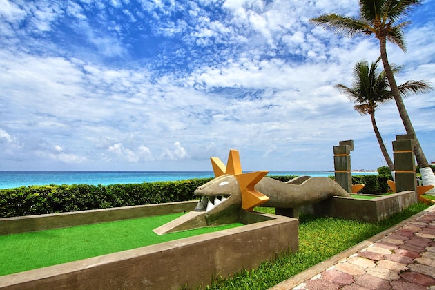 Gallery - GR Caribe Deluxe All Inclusive Resort