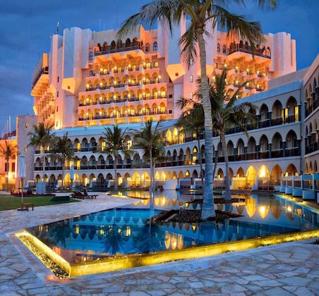 Gallery - Al Bustan Palace, A Ritz-Carlton Hotel
