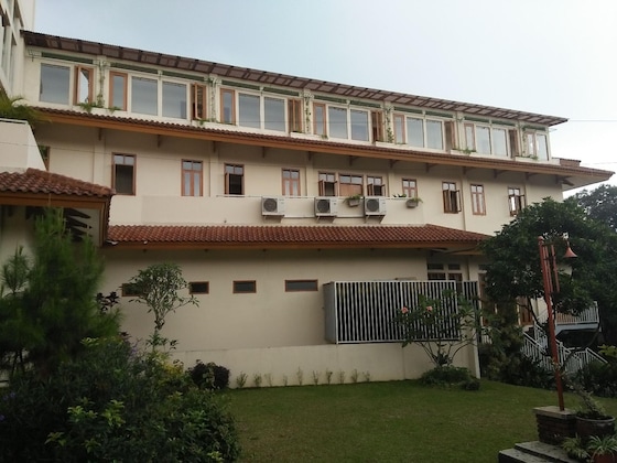 Gallery - Ahadiat Hotel & Bungalow