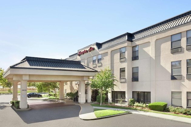 Gallery - Hampton Inn Tracy