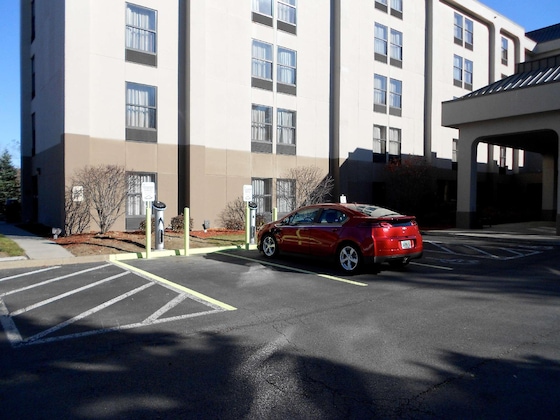 Gallery - Hampton Inn Albany-Wolf Road (Airport)