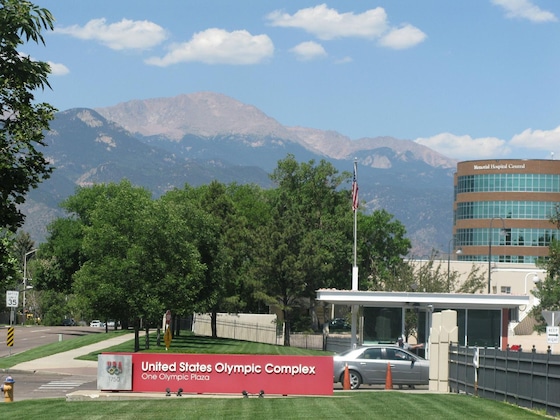 Gallery - Holiday Inn Express & Suites Colorado Springs North, An Ihg Hotel