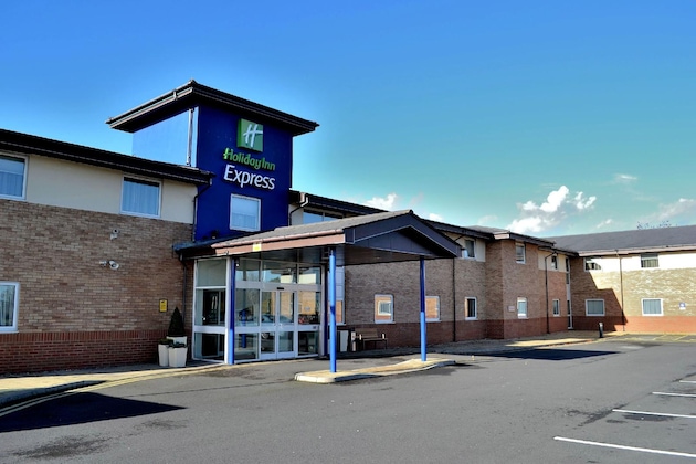 Gallery - Holiday Inn Express Shrewsbury By Ihg