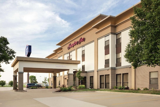 Gallery - Hampton Inn Shawnee