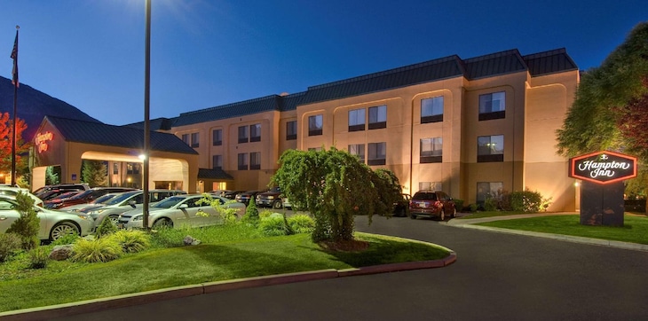 Gallery - Hampton Inn Provo
