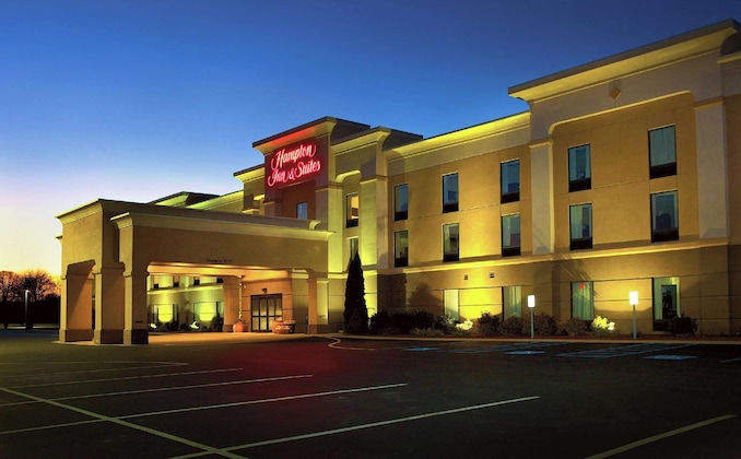 Gallery - Hampton Inn & Suites Lamar