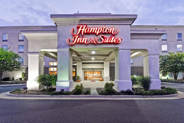 Gallery - Hampton Inn & Suites Leesburg