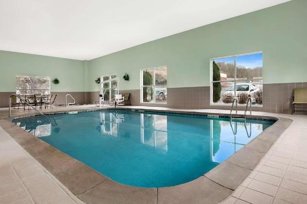 Gallery - Hampton Inn Athens