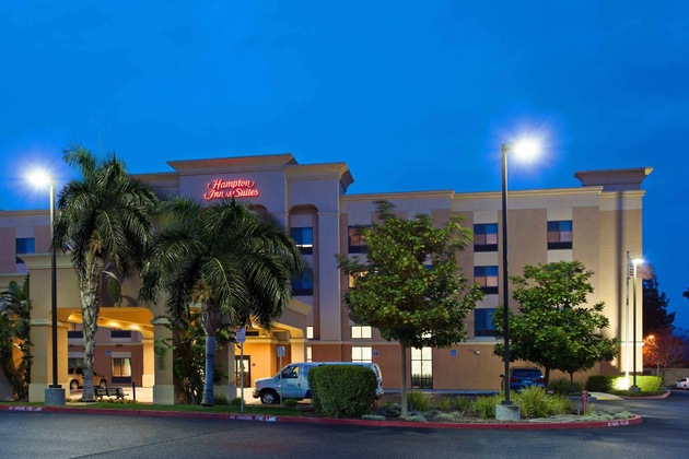 Gallery - Hampton Inn & Suites Clovis
