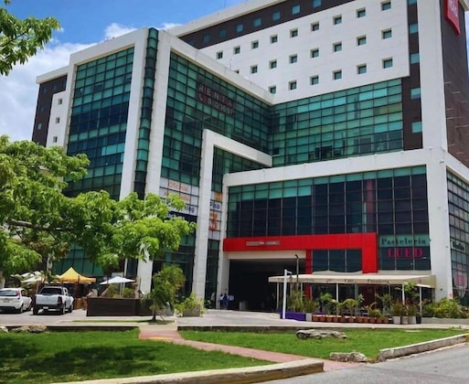 Gallery - Ibis Cancun Centro