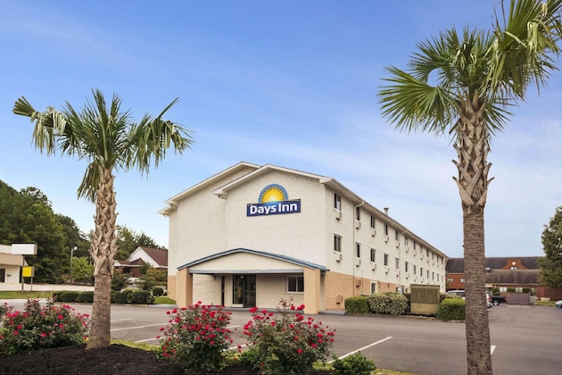 Gallery - Days Inn By Wyndham Greenwood Sc