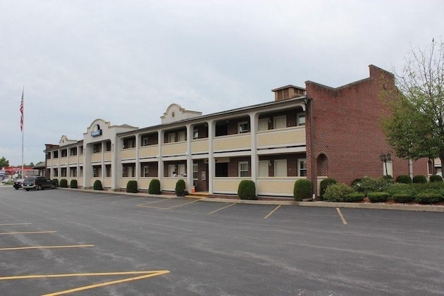 Gallery - Aderi Hotel Bucknell University