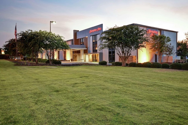 Gallery - Hampton Inn Auburn