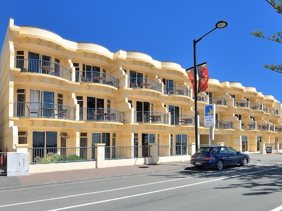 Gallery - Shoreline Motel