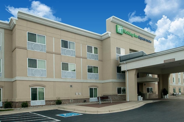 Gallery - Holiday Inn Express Hotel & Suites Jasper By Ihg
