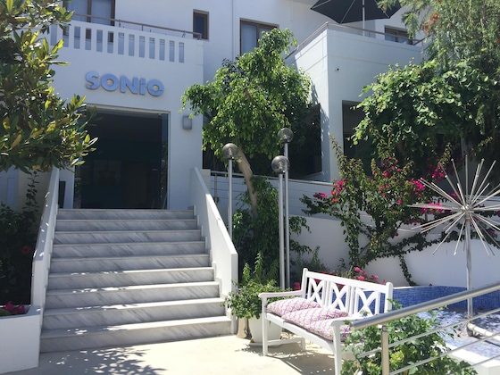 Gallery - Sonio Beach Hotel