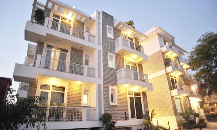 Gallery - Mantra Amaltas